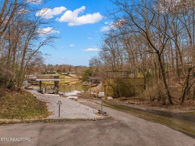 26-2021-Duck-Cove-Dr-Knoxville-TN-26