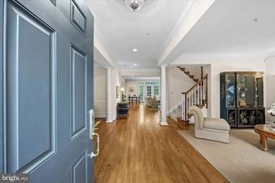 7804 Gate Post Way, Potomac, MD 20854 - photo 2