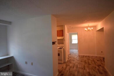 2239 Farrington Ave unit 101, Alexandria, VA 22303 - photo 5