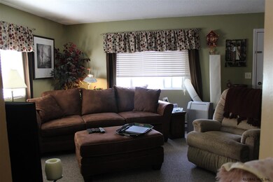 1475 Nelson St, Schenectady, NY 12306 - photo 4