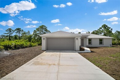 1141 Darling St E, Lehigh Acres, FL 33974 - photo 3