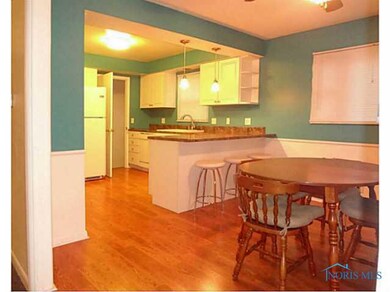 2114 Loxley Rd, Toledo, OH 43613 - photo 3