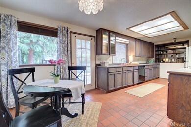 627 7th Ave N, Edmonds, WA 98020 - photo 3