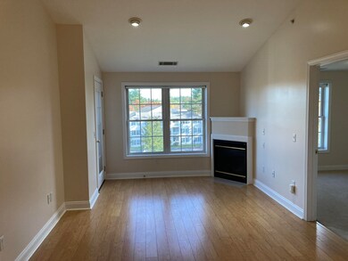 2 Crestview Cir unit 89, Londonderry, NH 03053 - photo 6