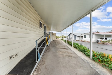 12582 2nd St unit 32, Yucaipa, CA 92399 - photo 5