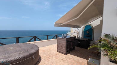 Front terrace