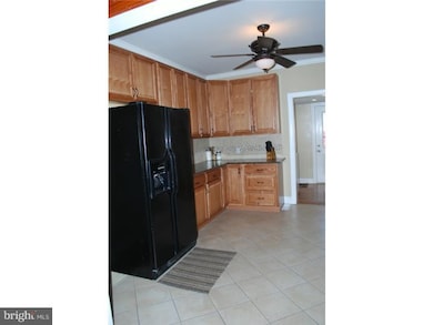 18 S 4th St, Perkasie, PA 18944 - photo 7