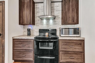 391 Highland Dr, Springtown, TX 76082 - photo 6