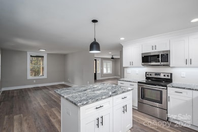 926 Howard Ave, Gastonia, NC 28054 - photo 5