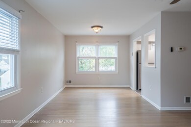 33 Center St unit 2, Matawan, NJ 07747 - photo 5