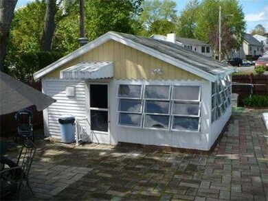 14 Barker Rd, Malden, MA 02148 - photo 4