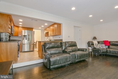 12722 Torrington St, Woodbridge, VA 22192 - photo 7