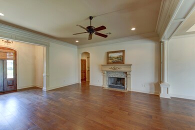 317 La villa Circle_-12