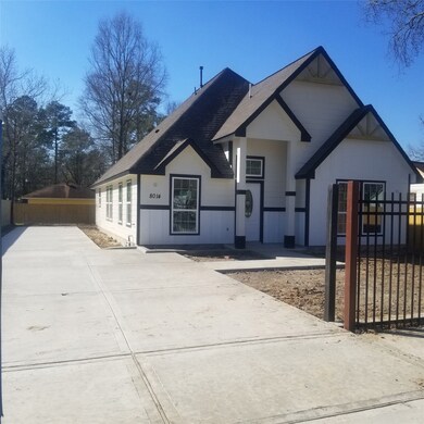 8014 Yoe St, Houston, TX 77078 - photo 4