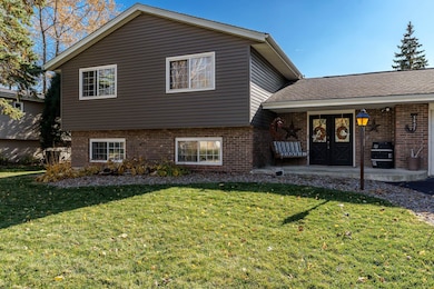 5405 Regency Way, Rockford, IL 61114 - photo 3