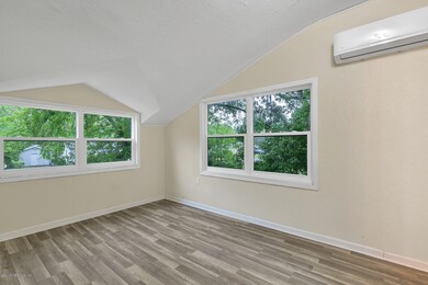 5426 Royce Ave, Jacksonville, FL 32205 - photo 6