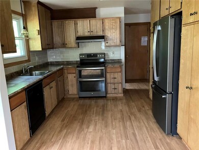 3119 Terrace Cir, Whitehall, PA 18052 - photo 6