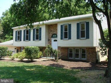 618 Falmouth Ct, Sykesville, MD 21784 - photo 4