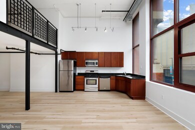 22 S Howard St unit R202, Baltimore, MD 21201 - photo 6