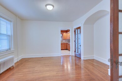 1807 W Allen St, Allentown, PA 18104 - photo 5