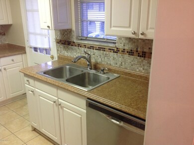 1757 El Camino Rd unit 8, Jacksonville, FL 32216 - photo 2