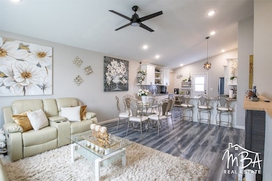 4123 Hawthorne Way, Garden City, KS 67846 - photo 3