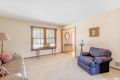 4405 Regency Place, Davenport, IA 52806 - photo 7