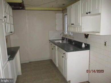 3213 Plumstead Ave, Drexel Hill, PA 19026 - photo 4