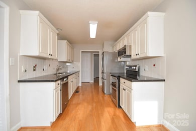 2322 Supreme Dr, Monroe, NC 28110 - photo 4