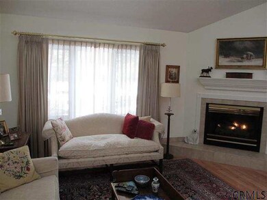 2 Birch Run Dr, Saratoga Springs, NY 12866 - photo 6