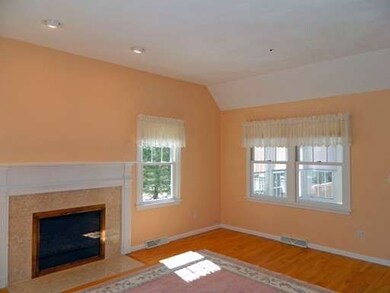 44 Phillips Common, North Andover, MA 01845 - photo 3