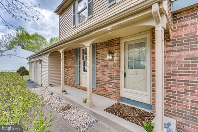 8840 Woodlawn Way, Springfield, VA 22153 - photo 4