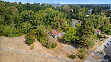 2802 S Orcas St, Seattle, WA 98108 - photo 3