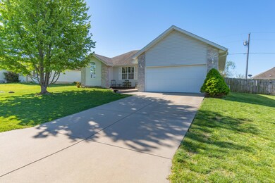 334 Sugar Tree-5