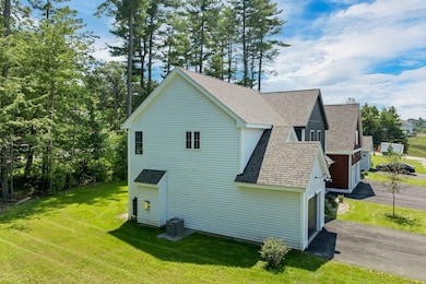 9 Mustang Dr unit B, Litchfield, NH 03052 - photo 3