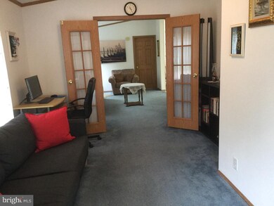 B11 Thomas St, East Windsor, NJ 08520 - photo 6