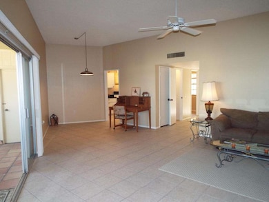 10452 W Palmeras Dr, Sun City, AZ 85373 - photo 5