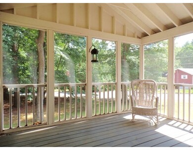 78 Castlewood Dr, Billerica, MA 01821 - photo 3