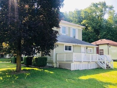 318 S Berry St, Andrews, IN 46702 - photo 3