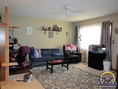 3553 SW Devon Ave, Topeka, KS 66611 - photo 4