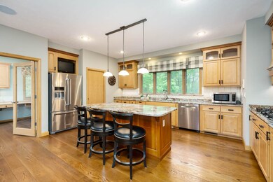 L_Ave_W_10384_Kalamazoo_49009-7