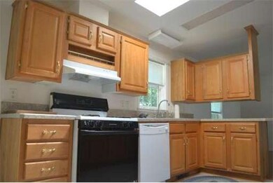 1701 Oak Point Dr, Middleboro, MA 02346 - photo 5