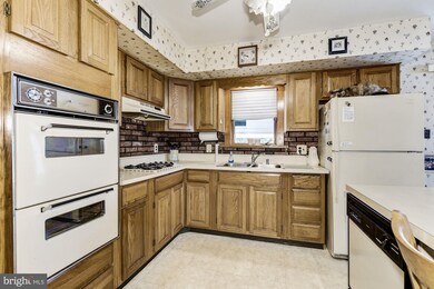 308 Lippincott Ave, Riverside, NJ 08075 - photo 7