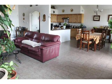 740 Nazareno St, El Paso, TX 79928 - photo 2