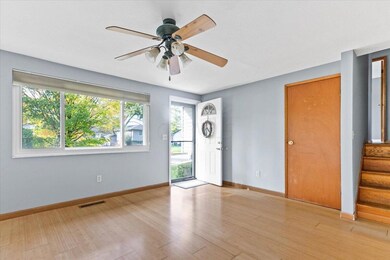 04-Living Room