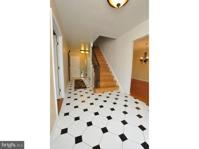 421 Hialeah Dr, Cherry Hill, NJ 08002 - photo 3