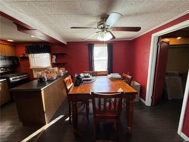 628 Grandview Ave, Clairton, PA 15025 - photo 7