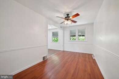 1522 Llanwellyn Ave, Folcroft, PA 19032 - photo 6