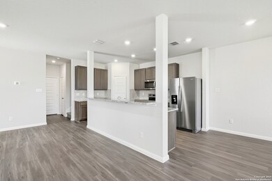 10119 Carnelian Cove, San Antonio, TX 78245 - photo 7