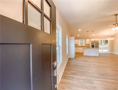 1221 N Catherine St, Walhalla, SC 29691 - photo 3